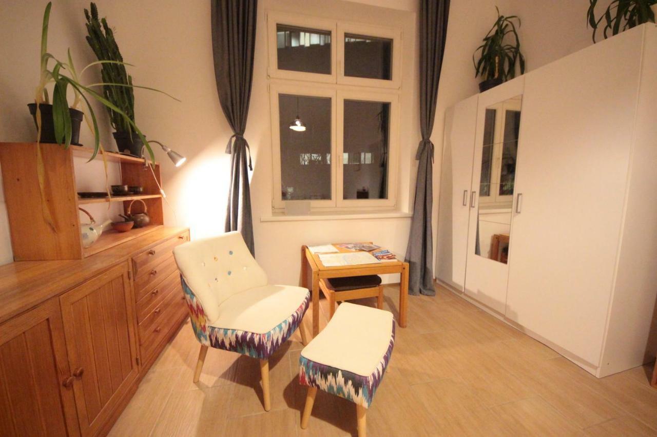 Gallery Apartment Prague Exterior photo