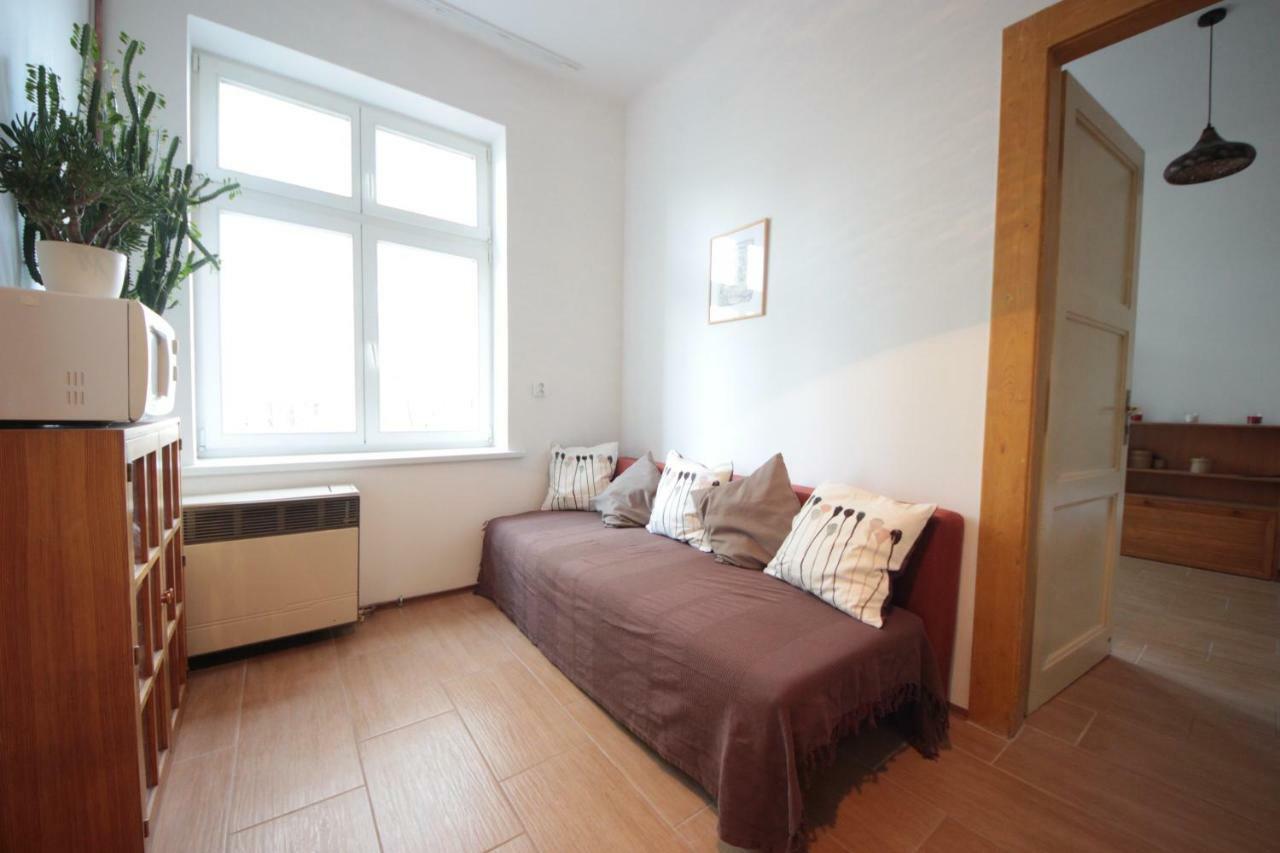 Gallery Apartment Prague Exterior photo
